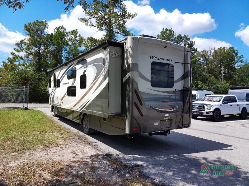 RV listing image
