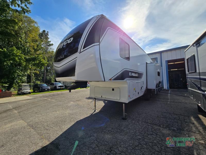 RV listing image
