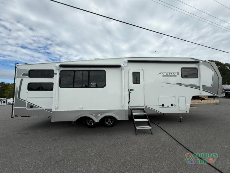 RV listing image