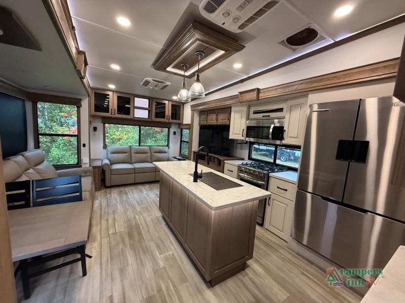 RV listing image