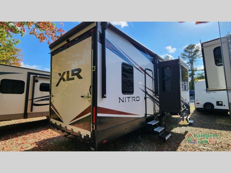 RV listing image