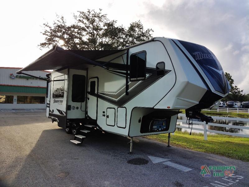 RV listing image