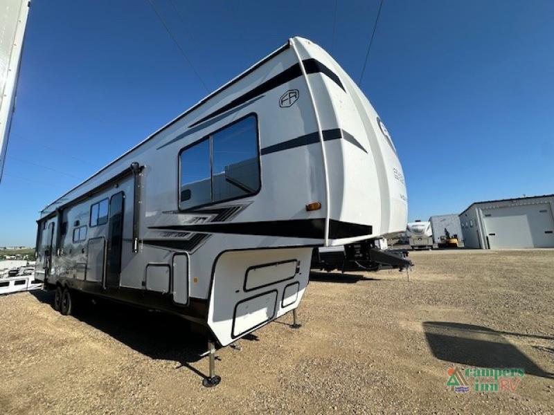 RV listing image