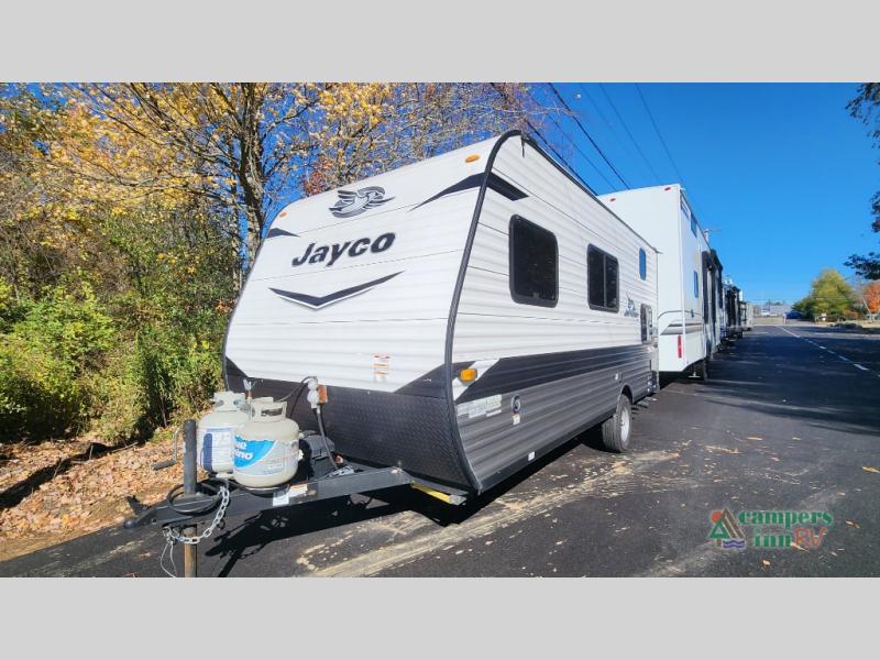 RV listing image