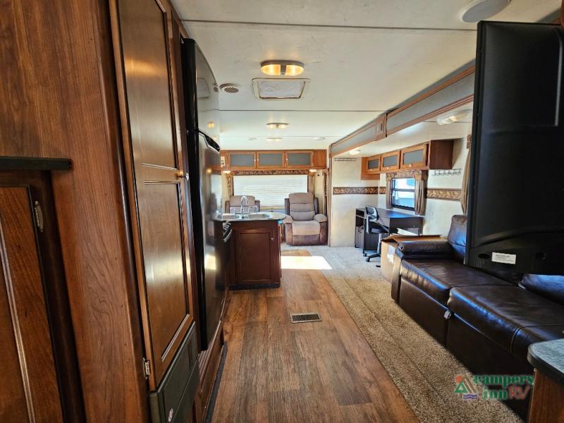 RV listing image
