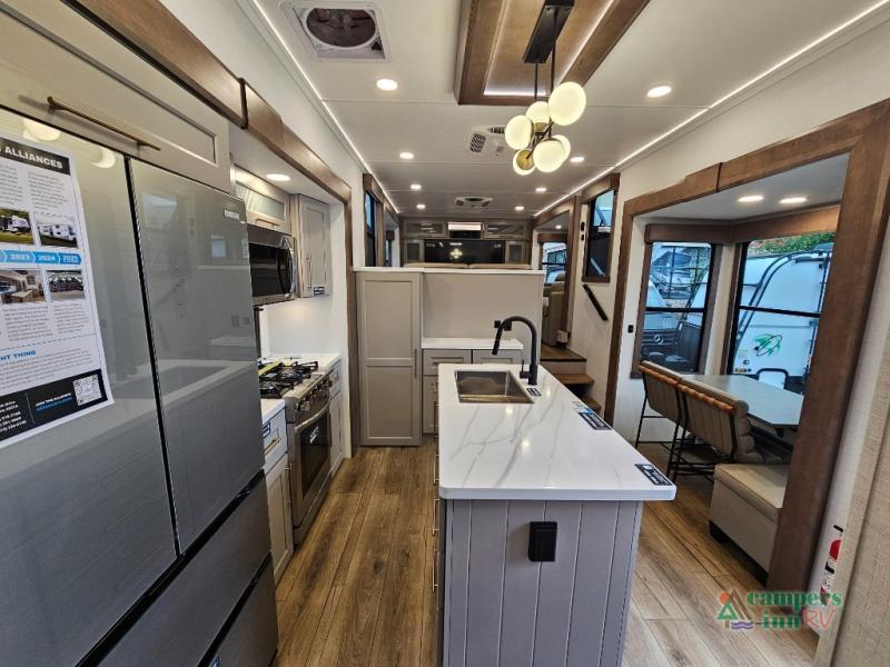 RV listing image