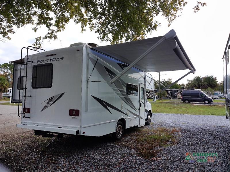 RV listing image