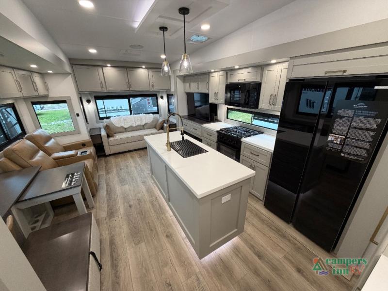RV listing image