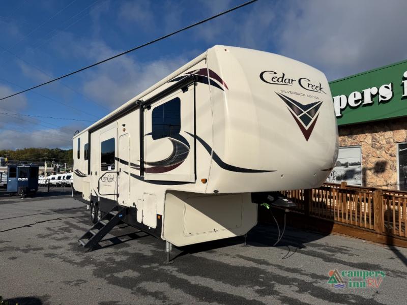 RV listing image