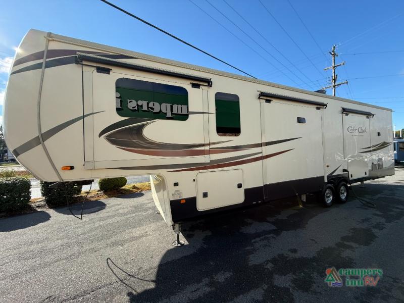 RV listing image