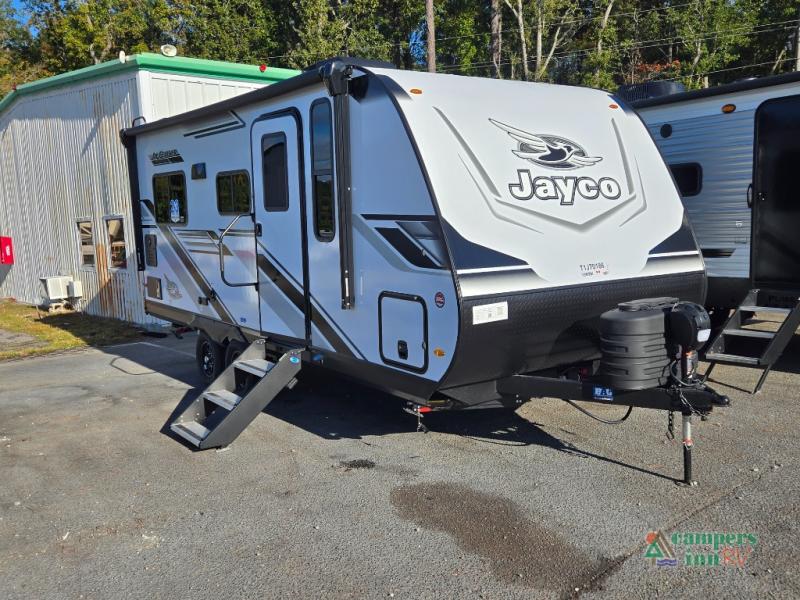 RV listing image