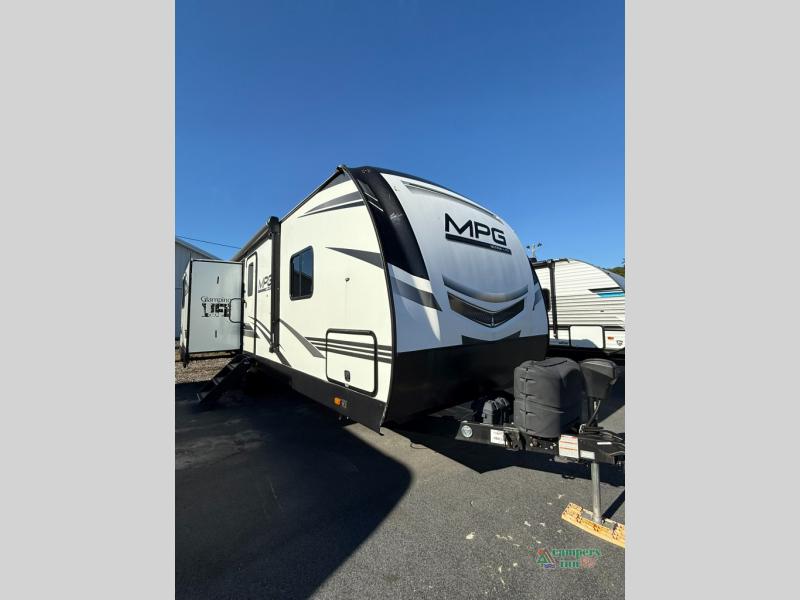 RV listing image