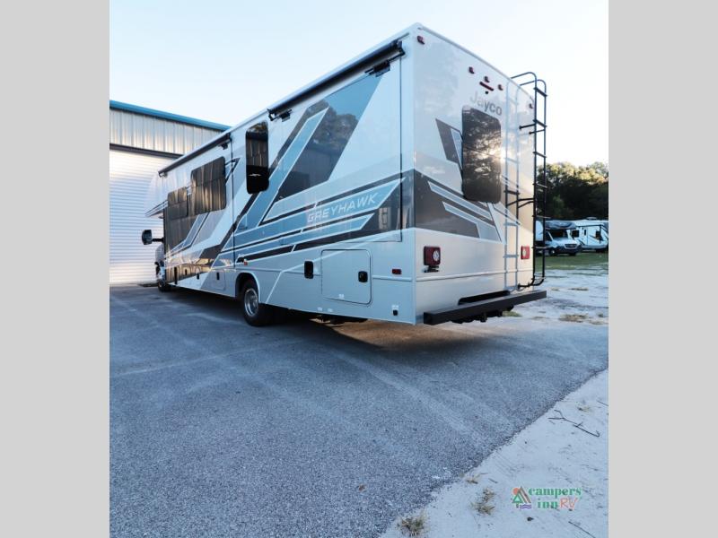 RV listing image