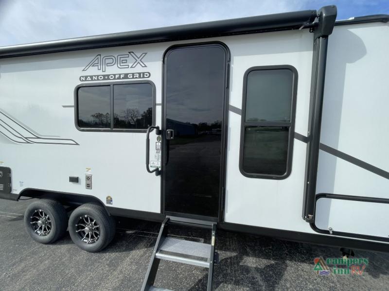 RV listing image