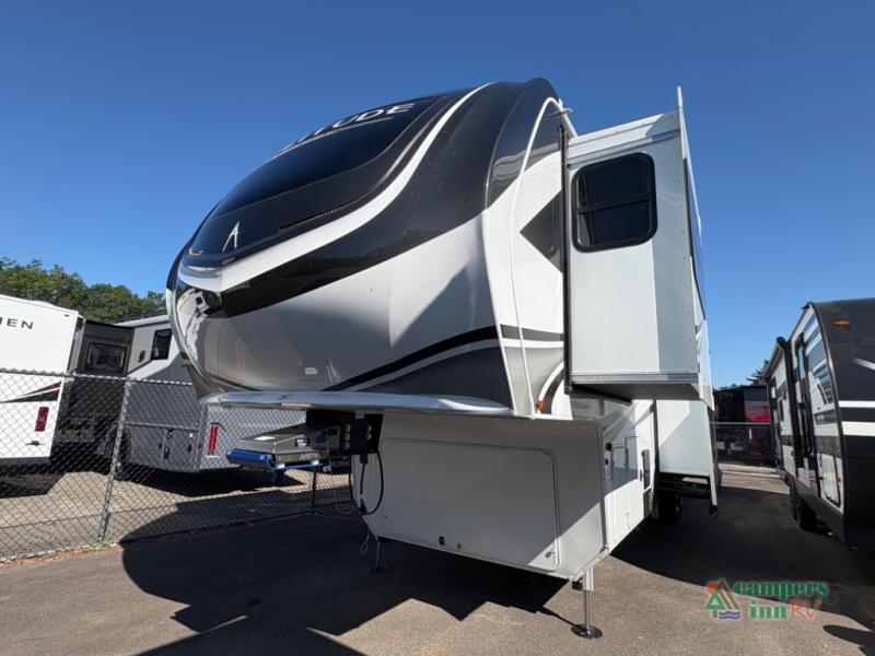 RV listing image