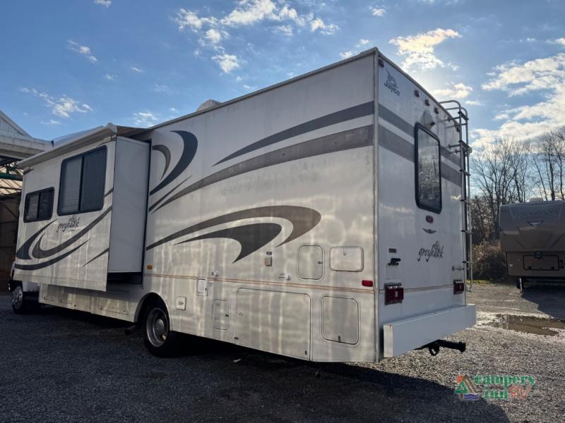 RV listing image