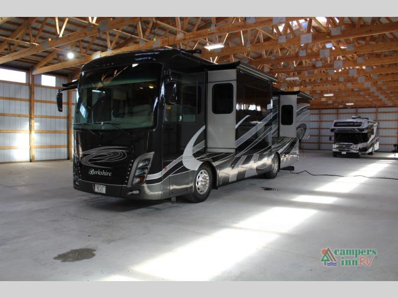 RV listing image