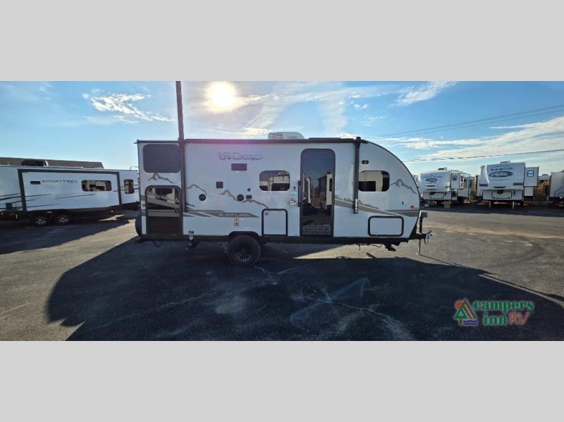 RV listing image