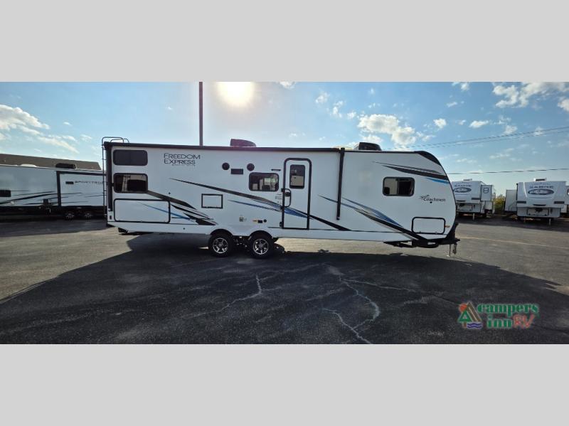 RV listing image