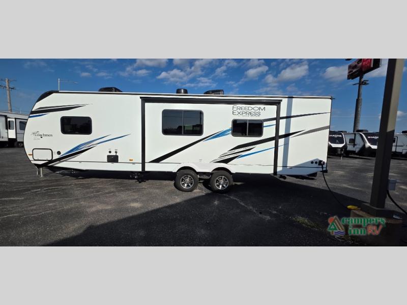 RV listing image