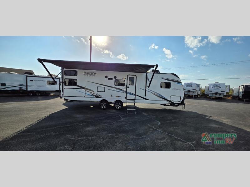 RV listing image