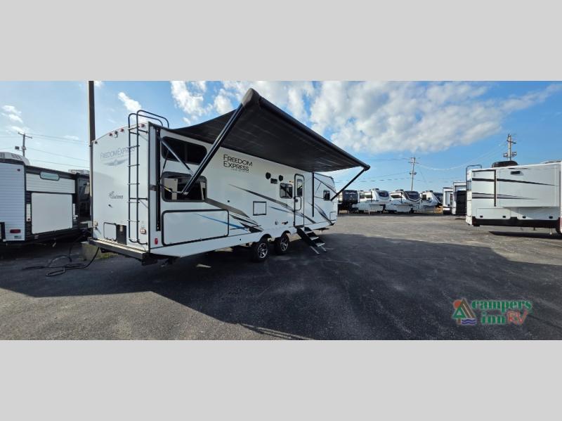 RV listing image