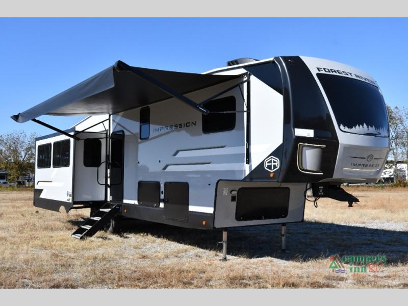 RV listing image