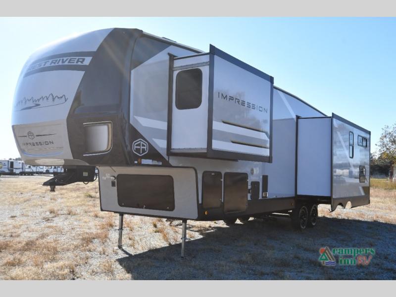 RV listing image