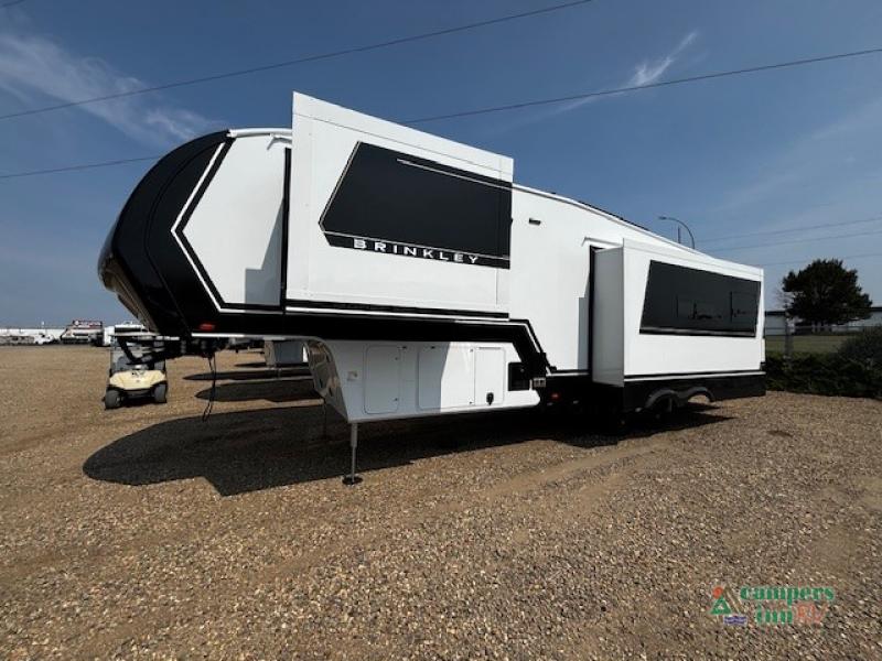 RV listing image