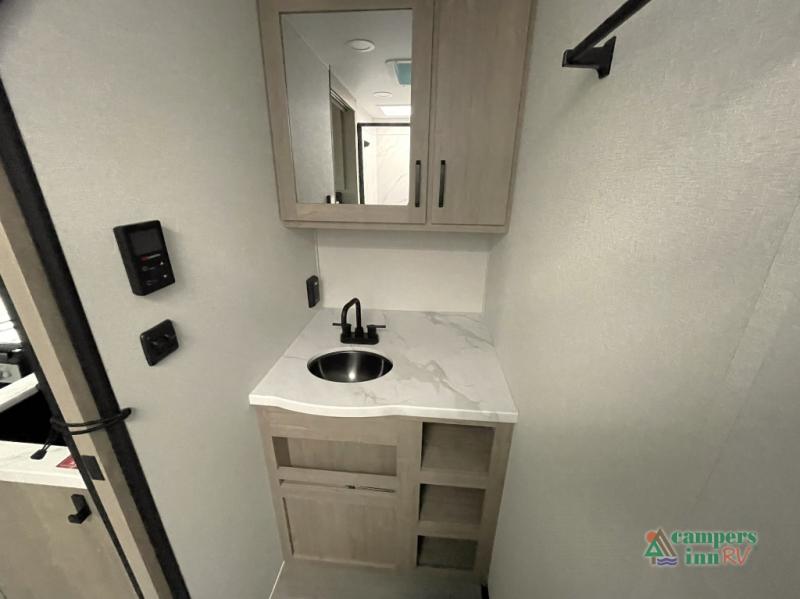 Grand Design RV Imagine Image