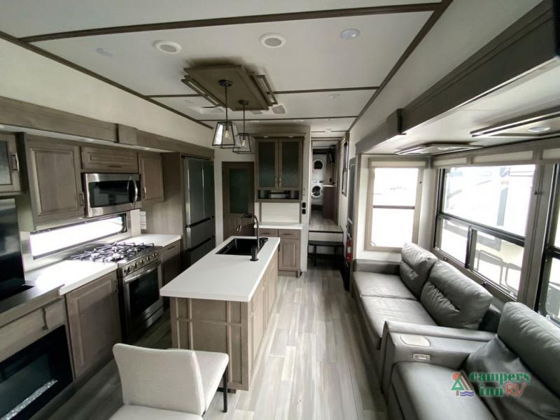RV listing image