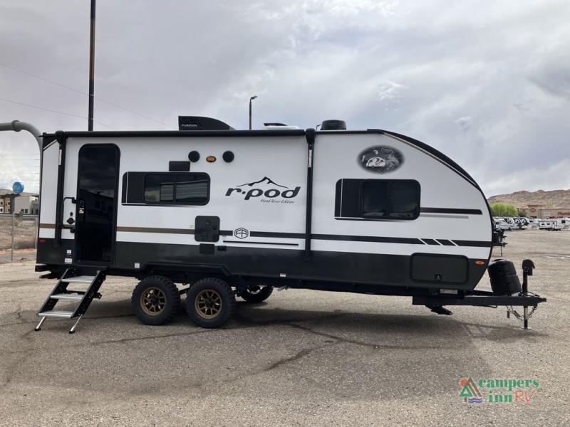 RV listing image