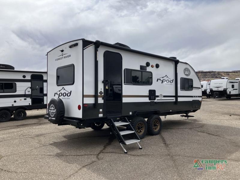 RV listing image