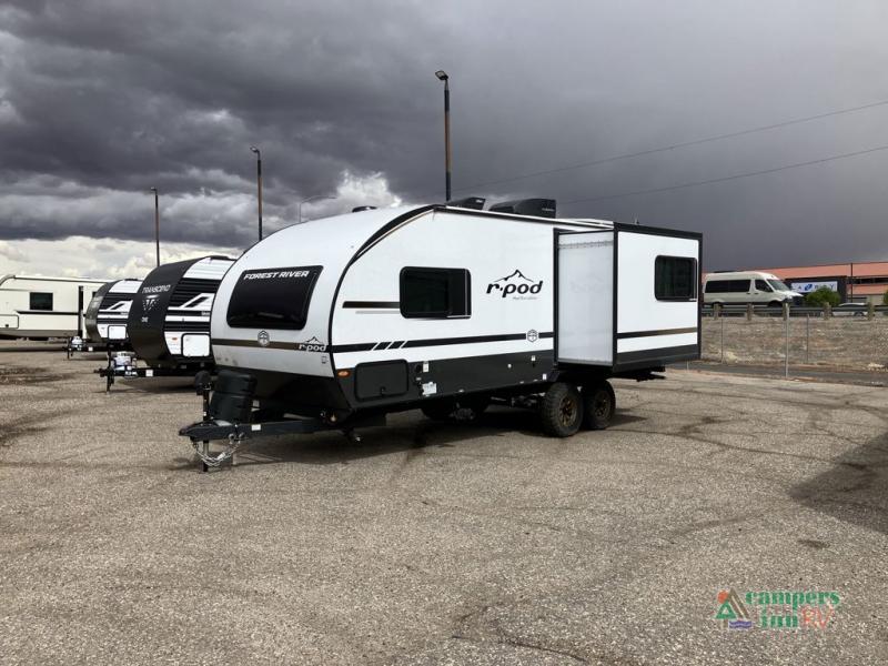 RV listing image