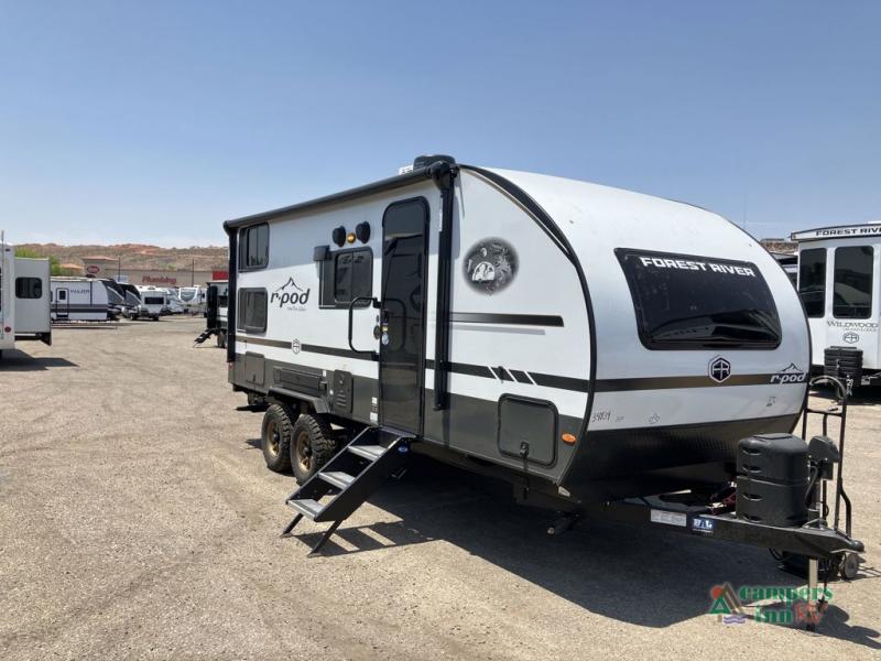 RV listing image