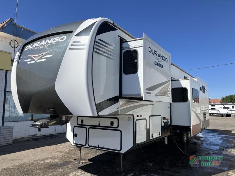 RV listing image
