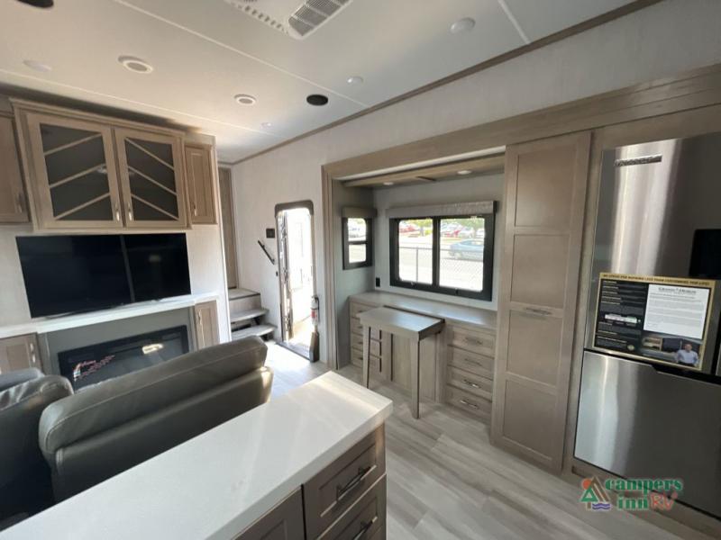 RV listing image