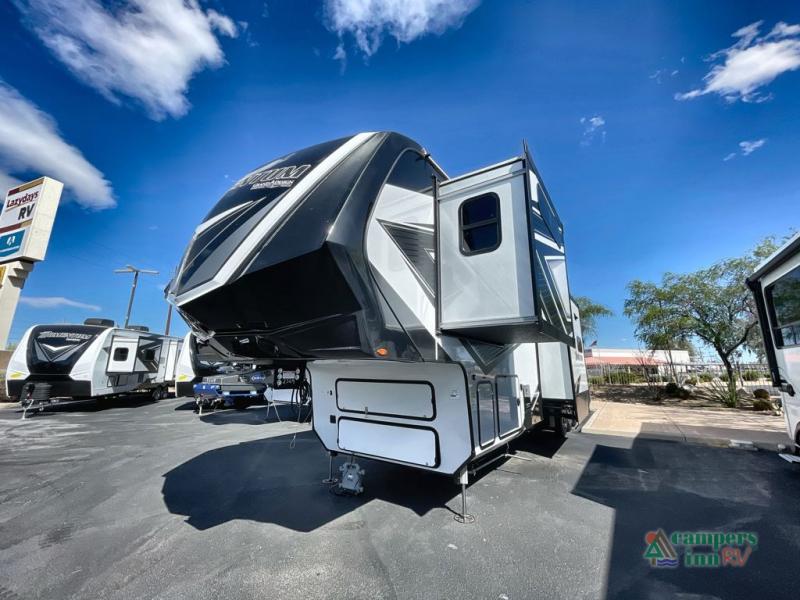 RV listing image
