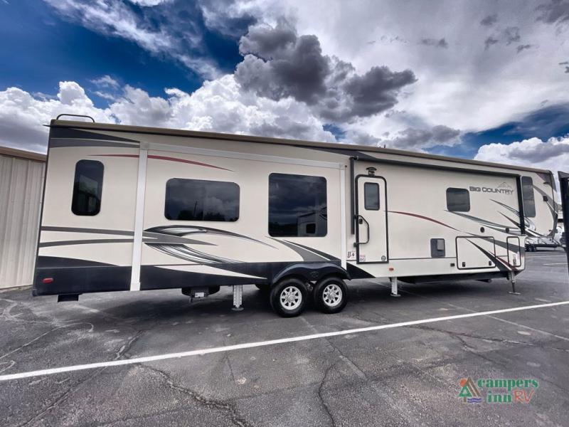 RV listing image