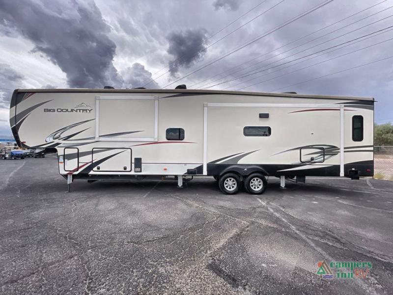 RV listing image