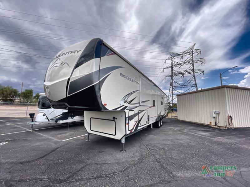 RV listing image