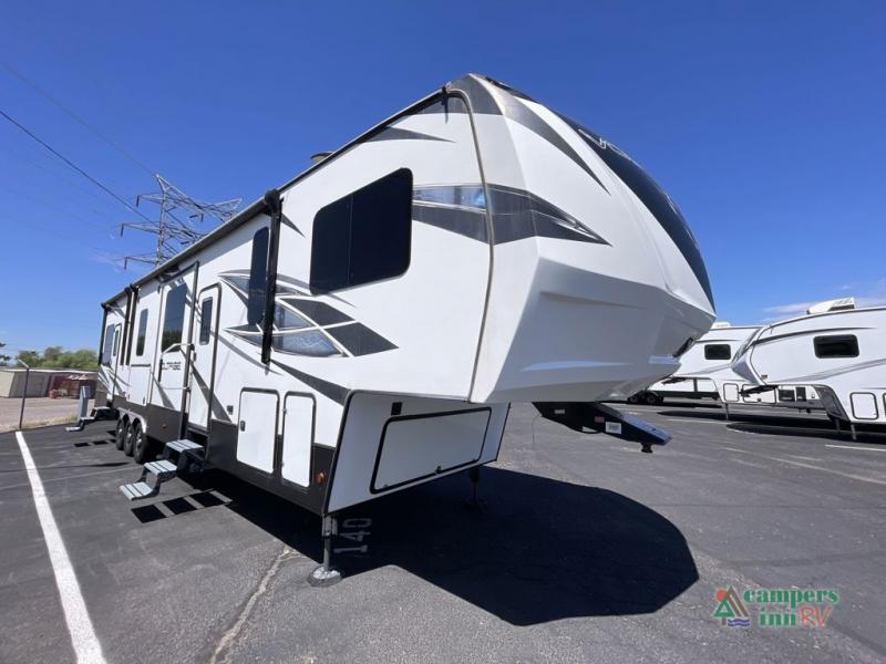 RV listing image