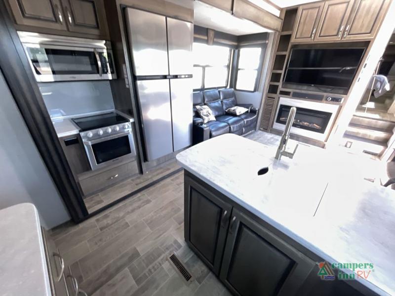 RV listing image