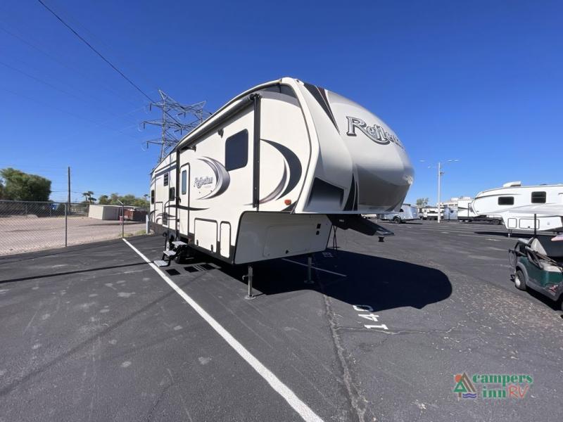RV listing image