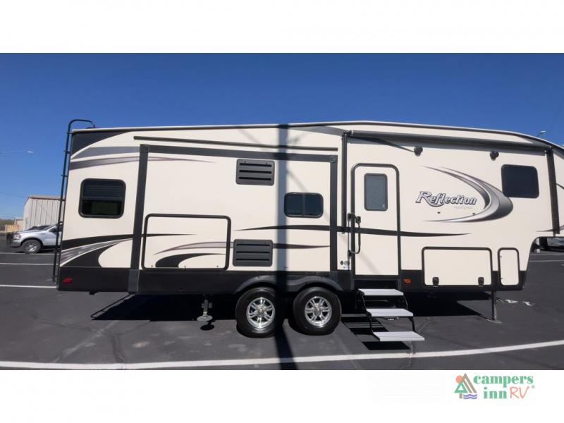 RV listing image