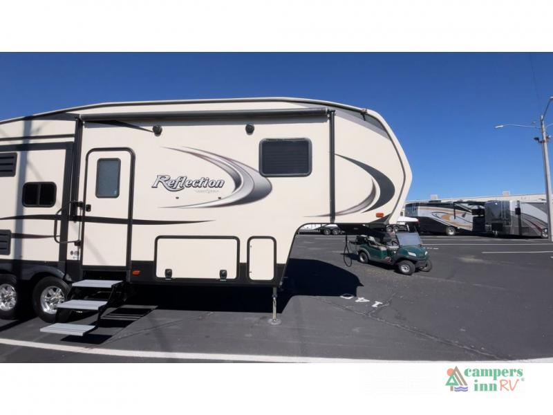 RV listing image