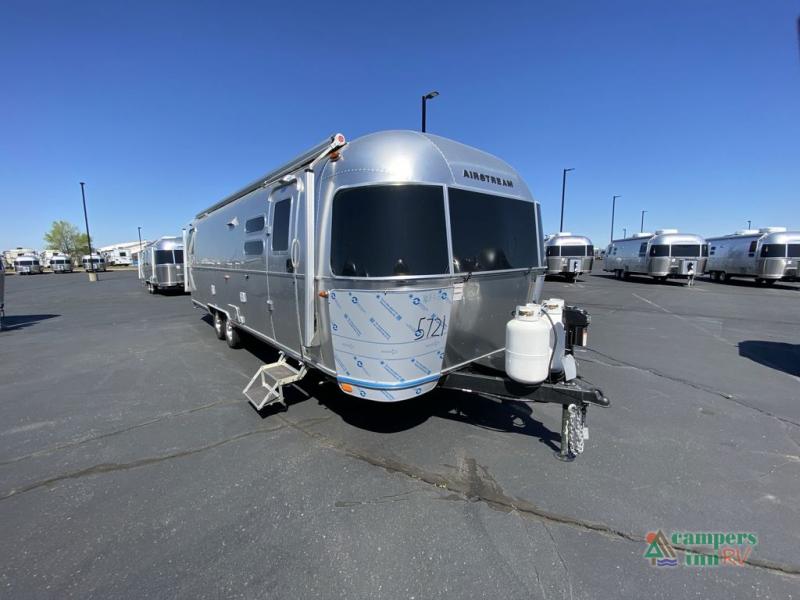 RV listing image