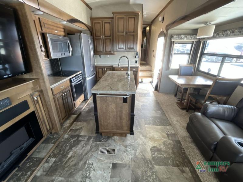 RV listing image
