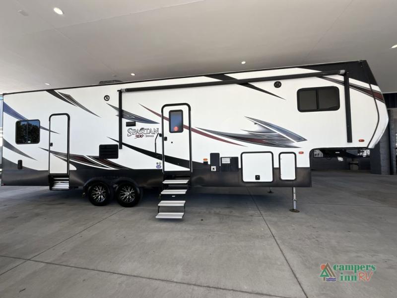 RV listing image