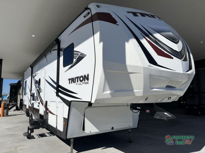 RV listing image